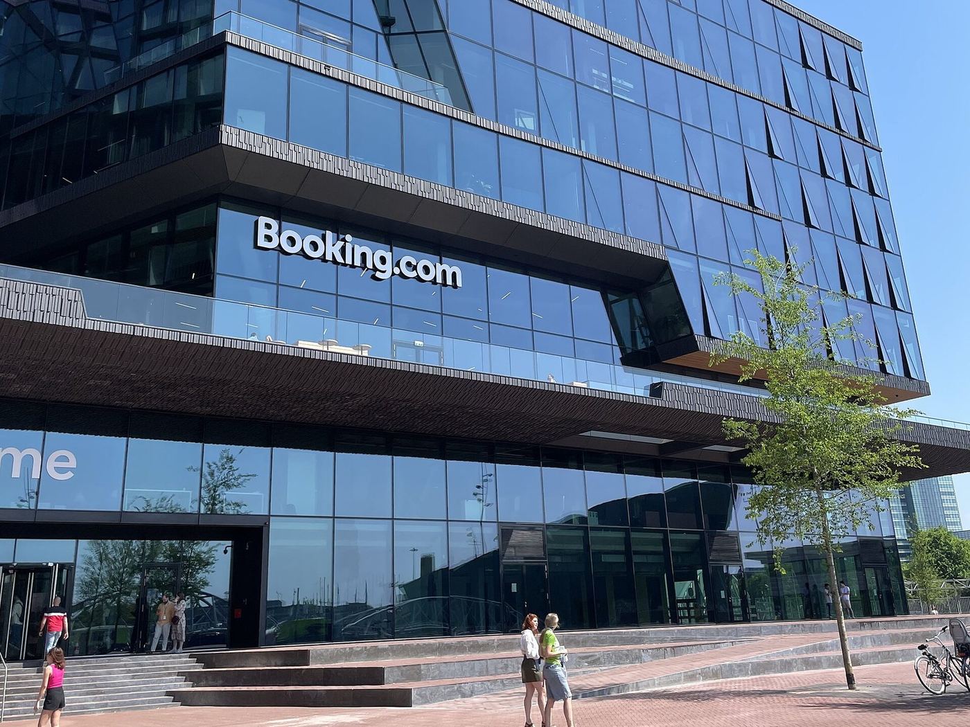 Booking.com campus at Oosterdokseiland, Amsterdam